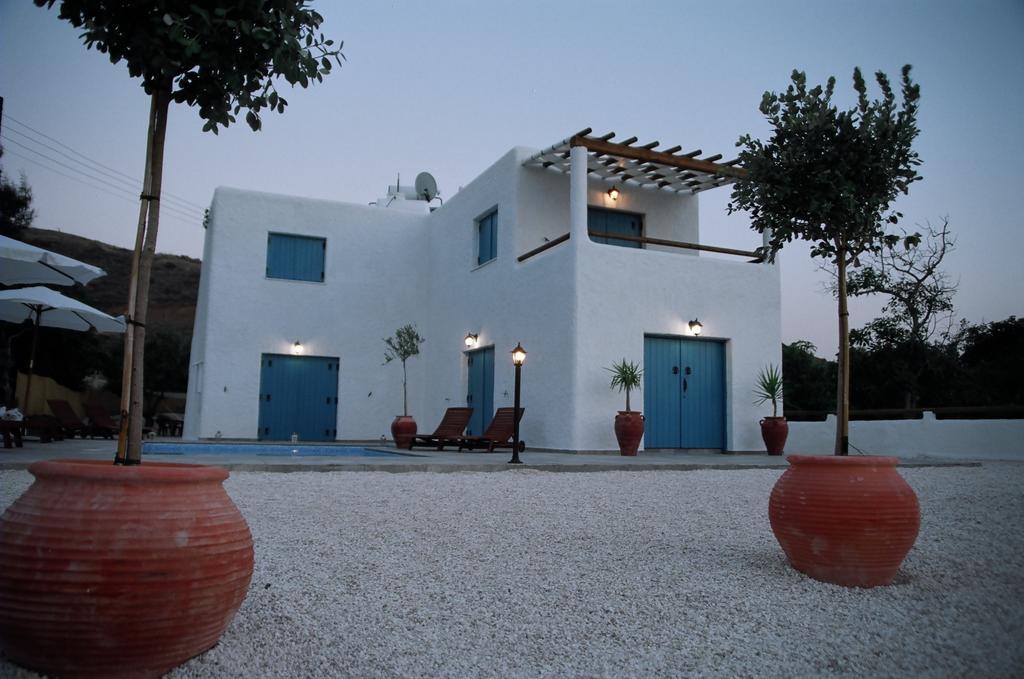 Votsalo Villa ポモス エクステリア 写真